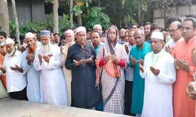 পাঠ্যবই নিয়ে গুজব ছড়িয়ে দেশবাসীকে বিভ্রান্ত করছে: শিক্ষামন্ত্রী