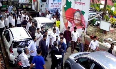 চট্টগ্রামে সাংবাদিকের ওপর আইনজীবীদের হামলার ঘটনায় মামলা