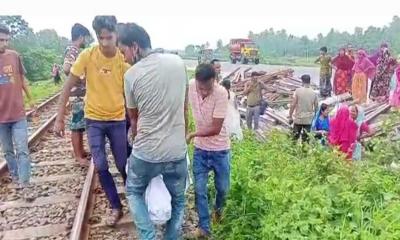 টাঙ্গাইলে ট্রেনে কাটা পড়ে নারীসহ ২ জনের মৃত্যু