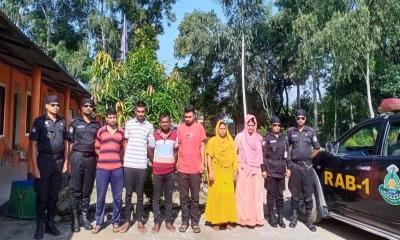 শ্রীপুরে দুই নারীসহ সংঘবদ্ধ প্রতারক চক্রের ৬ সদস্য গ্রেপ্তার