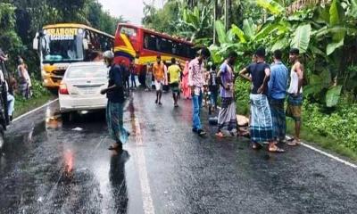 বরিশালে বেপোয়ারা বাস কেড়ে নিলো মোটরসাইকেল আরোহীর প্রাণ