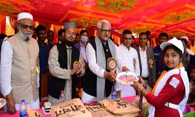 ‘শিক্ষার্থীদের নিকট সংগ্রামের সঠিক ইতিহাস তুলে ধরা শিক্ষকদের দায়িত্ব’