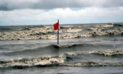 নদীবন্দরে ৩নং সতর্ক সংকেত