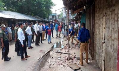 বোয়ালখালীতে অবৈধ স্থাপনা উচ্ছেদ অভিযান