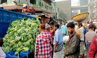 পাইকারির দ্বিগুণ দাম খুচরায়