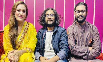 তারেক আনন্দের কথায় লায়লা-রাব্বির গান