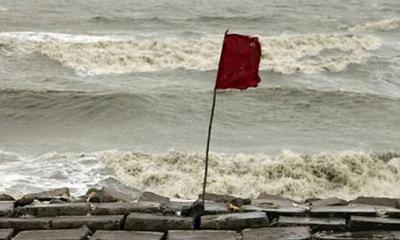 সমুদ্র বন্দরগুলোকে ৩ নম্বর সতর্ক সংকেত