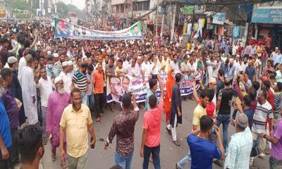 মজনুর মুক্তির দাবিতে রাজধানীতে বিক্ষোভ