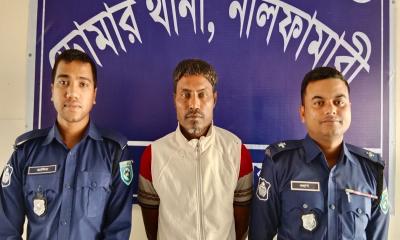 ডোমারে ২ বছরের সাজাপ্রাপ্ত পলাতক আসামি গ্রেপ্তার