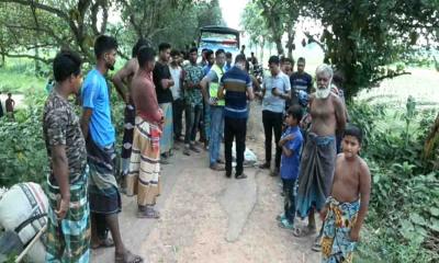 গাংনীতে মাদকবহনকারী ও পুলিশের মোটরসাইকেলের সংঘর্ষ: ২ পুলিশ সদস্য আহত