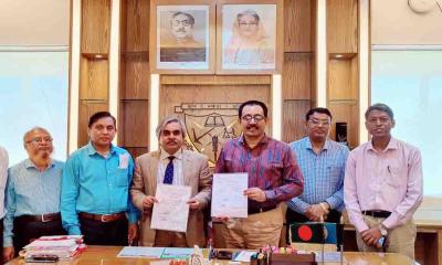 বাকৃবি ও নজরুল বিশ্ববিদ্যালয়ের সমঝোতা স্মারক স্বাক্ষরিত