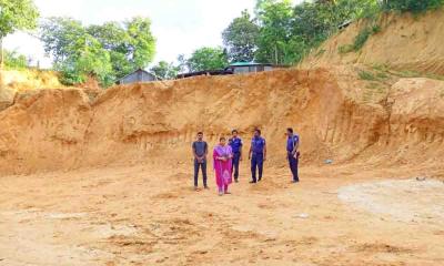 মানিকছড়িতে অবৈধভাবে পাহাড় কাটার দায়ে অর্থদণ্ড