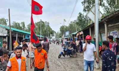 কক্সবাজারে আশ্রয় কেন্দ্রে ১ লাখ ৮৭ হাজার মানুষ