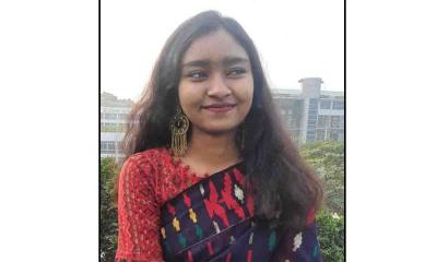 মানুষের সেবা করতে চান মেডিকেলে চান্স পাওয়া রুহি