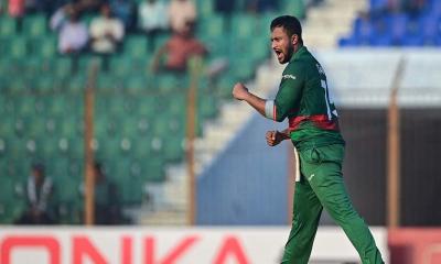 ‘নাম্বার ওয়ান’ সাকিব আল হাসান