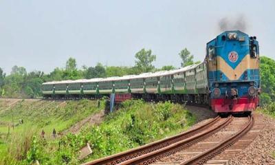 পূর্বধলায় ট্রেনের ধাক্কায় নারীর মৃত্যু