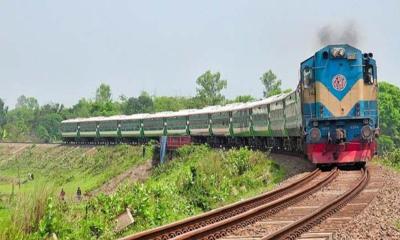 পূর্বধলায় ট্রেনের ধাক্কায় নারীর মৃত্যু