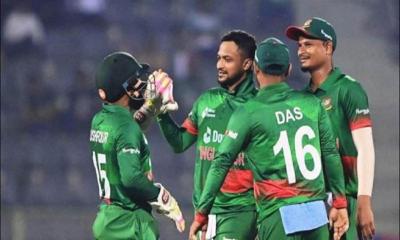 সিরিজ জয়ের লক্ষ্যে আজ মাঠে নামছে টাইগার বাহিনী