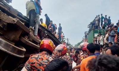 ভৈরবে ট্রেন দুর্ঘটনায় এক পরিবারের চারজন নিহত