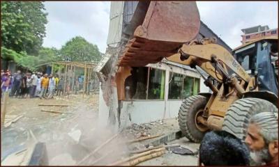 সাদিক এগ্রোতে চলছে উচ্ছেদ অভিযান