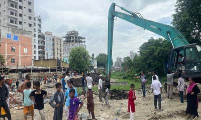 সাদিক অ্যাগ্রোর উদ্ধারকৃত অংশে খাল খনন শুরু