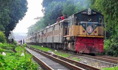 নাটোরে ট্রেনে কাটা পড়ে যুবকের মৃত্যু