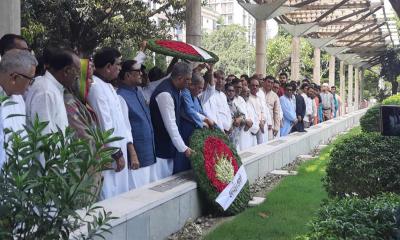 শেখ জামালের জন্মদিনে বনানী কবরস্থানে আওয়ামী লীগের শ্রদ্ধা