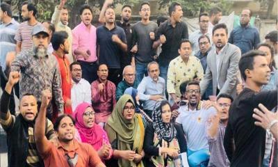 ফকিরাপুলে অবরোধের সমর্থনে রিজভীর নেতৃত্বে মিছিল