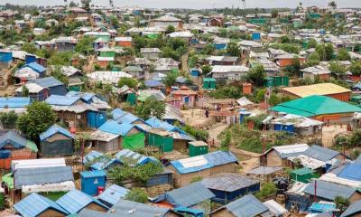 রোহিঙ্গা ক্যাম্পে গোলাগুলিতে নিহত বেড়ে ৪