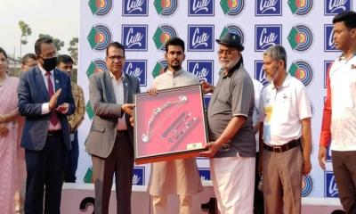 ‘আন্তর্জাতিক নারী দিবসে জুলাই অভ্যুত্থানে ১১ নারী শহীদের প্রতি শ্রদ্ধা জানাই’