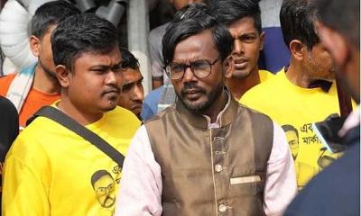 এক দিনের ব্যবধানে দল পাল্টে বাংলাদেশ কংগ্রেসের প্রার্থী হিরো আলম