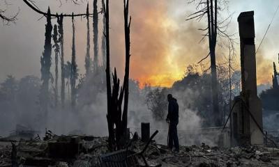নিয়ন্ত্রণে আসছে লস অ্যাঞ্জেলেসের দাবানল