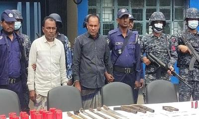 নোয়াখালীতে আগ্নেয়াস্ত্রসহ গ্রেপ্তার ২