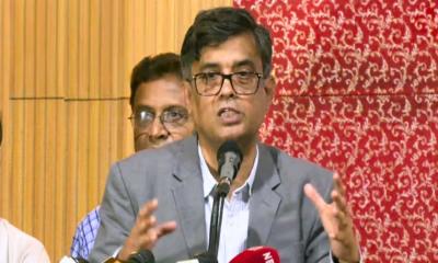 আ.লীগের সহায়তায় ভারতীয় মিডিয়া ভয়ংকর অপতথ্য ছড়াচ্ছে