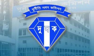 ঢাকাসহ বিআরটিএর ৩৫ কার্যালয়ে দুদকের হানা