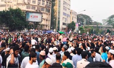 আওয়ামী লীগ নিষিদ্ধের দাবিতে আজও শাহবাগে ছাত্র-জনতা