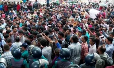 সাম্য হত্যার বিচারের দাবিতে শাহবাগ থানা ফের ঘেরাও