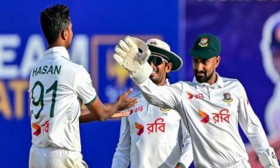 হাসান-লিটনের জাদুতে লিডের আশা দেখছে বাংলাদেশ