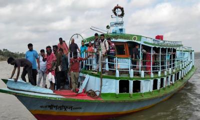দৌলতদিয়া-পাটুরিয়া নৌরুটে লঞ্চ চলাচল স্বাভাবিক