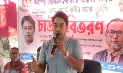 অভয়নগরে শতাধিক পরিবারের মাঝে চাল বিতরণ