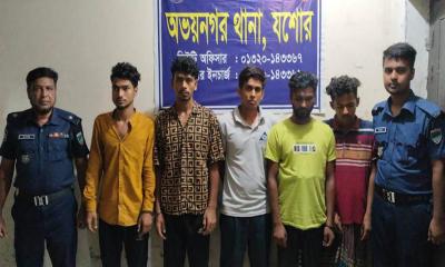 অভয়নগরে কুয়েতপ্রবাসী যুবককে গলা কেটে হত্যা: গ্রেপ্তার ৫