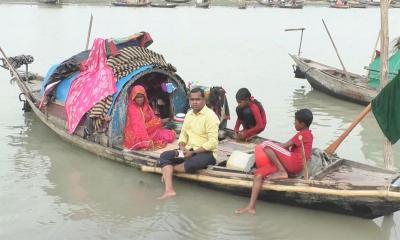 ঈদ আনন্দ ছোঁয়নি বরিশালের ‘মান্তা’ শিশুদের