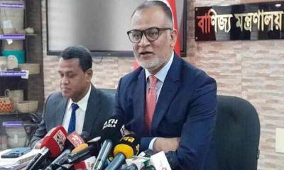 অসাধু প্রতিষ্ঠান বাজারে ছোট ছোট প্রতিষ্ঠানকে ক্ষতিগ্রস্ত করছে
