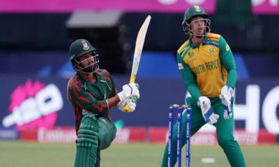 রোমাঞ্চকর ম্যাচের শেষ বলে হারল বাংলাদেশ