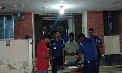 বোয়ালমারীতে ইয়াবাসহ মাদক কারবারি আটক