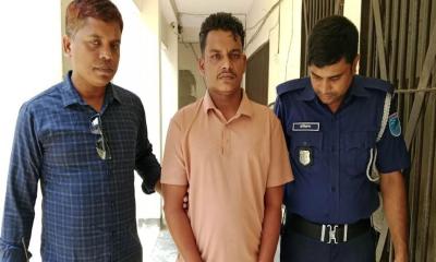 বোয়ালমারীতে পর্নোগ্রাফি চক্রের মূল হোতা গ্রেপ্তার