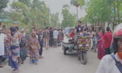 চুয়াডাঙ্গায় ট্রাক্টর চাপায় প্রাণ গেল যুবকের