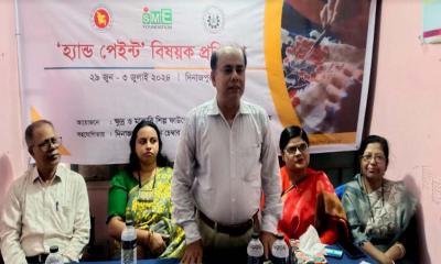 এসএমই ফাউন্ডেশনের উদ্যোগে হ্যান্ড পেইন্ট বিষয়ক প্রশিক্ষণ
