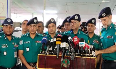 ঈদকে ঘিরে রাজধানীতে ৫০০ পেট্রোল টিম, নিরাপত্তা নিশ্চিতে প্রস্তুত ডিএমপি
