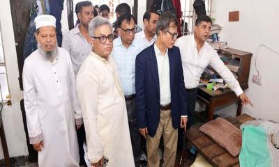 ৩০০ কক্ষ ভাঙচুর, সংস্কারের পরই চালু হবে শিক্ষা কার্যক্রম